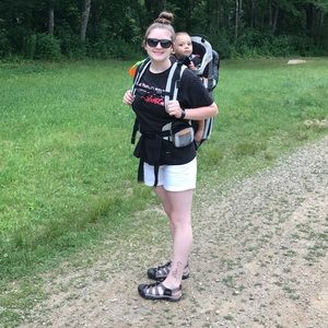 Meet your Posher, Desiree